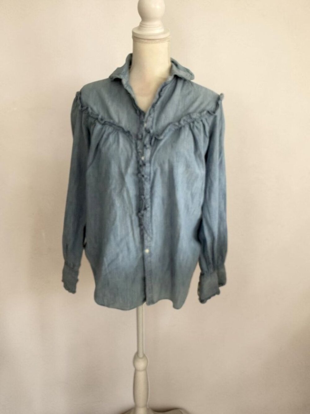 POLO RALPH LAUREN Blue Denim Ruffle Button Down Shirt Size Small